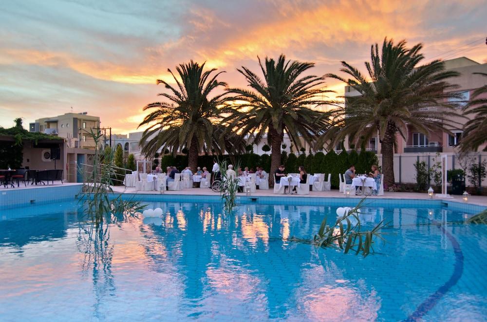 Minos Hotel Rethymno  Exterior photo
