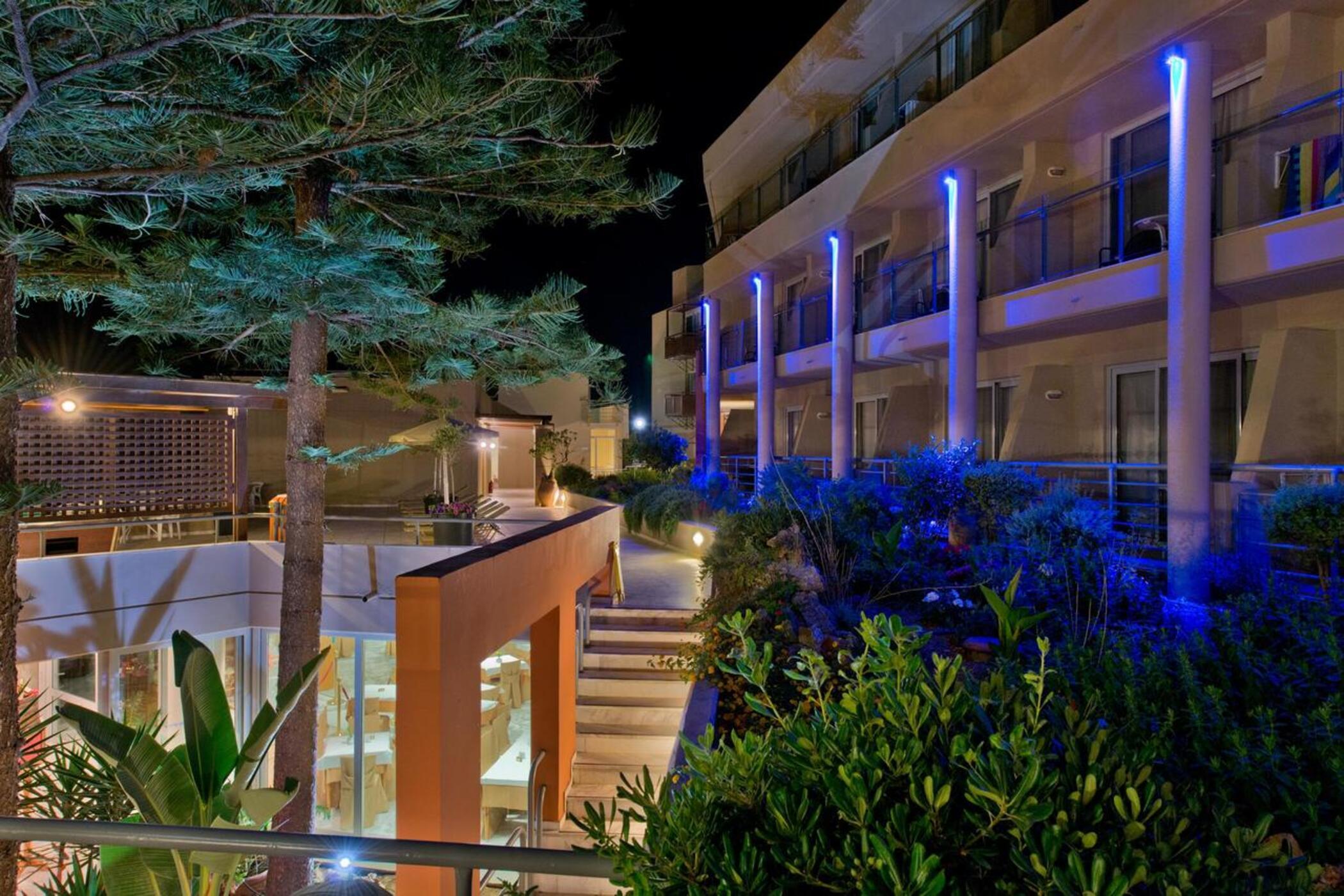 Minos Hotel Rethymno  Exterior photo