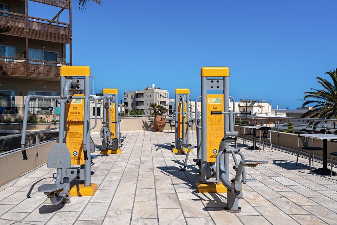 Minos Hotel Rethymno  Exterior photo