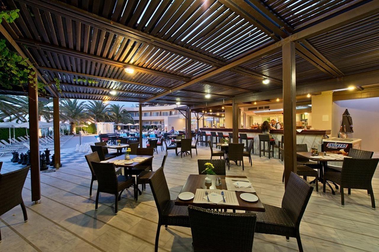 Minos Hotel Rethymno  Exterior photo